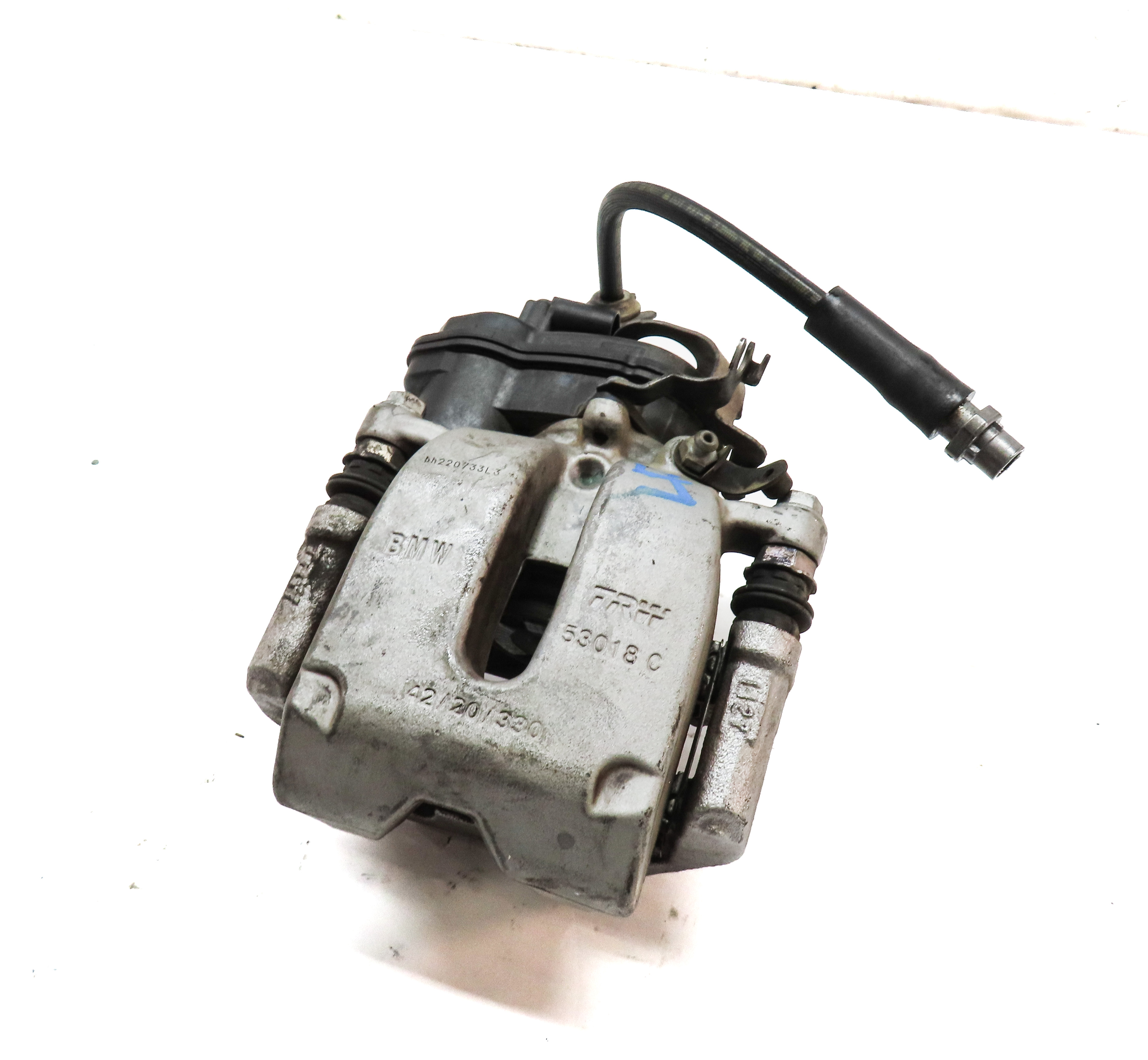 2018-2023 BMW X3 X4 (G01 G02) REAR LEFT BRAKE CALIPER w/ E-BRAKE ACTUATOR MOTOR — exact item pictured